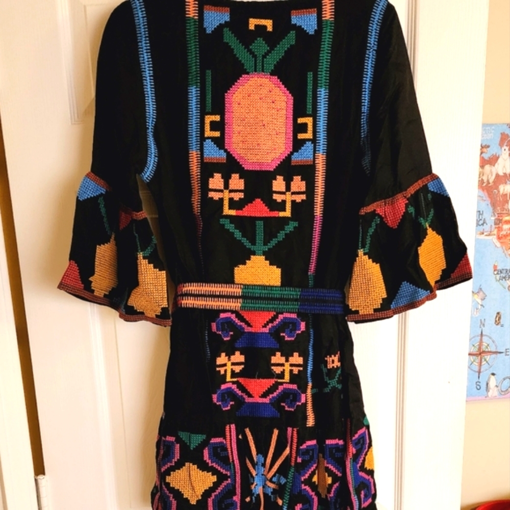 Sold - Picture 3 of 3